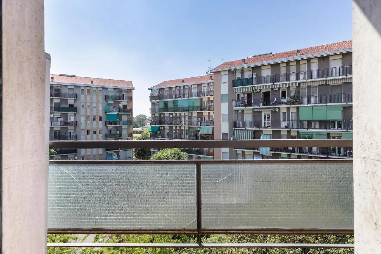 Alessia'S Flat- Milano M3 Corvetto Apartment  Milan