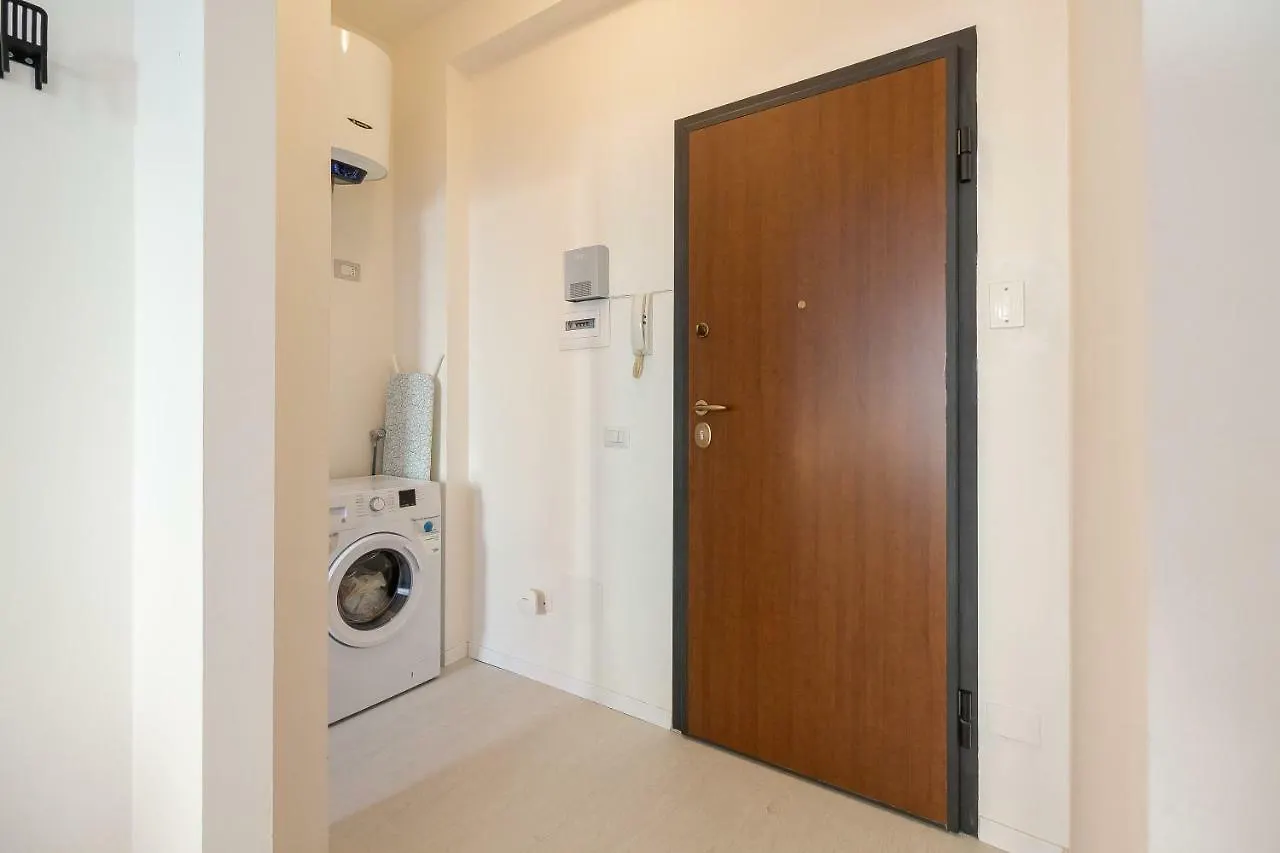 Alessia'S Flat- Milano M3 Corvetto Apartment